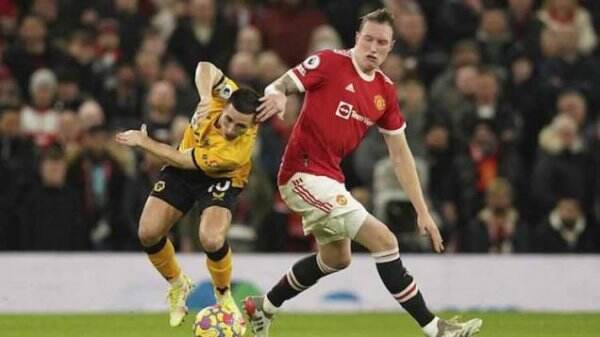 Karier Sudah Tamat, Bek Konyol Inggris Ini Diusir dari Tempat Latihan Man United