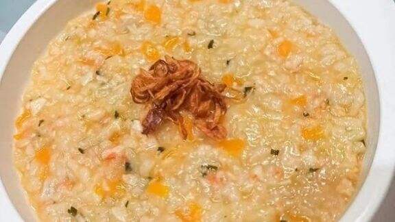 Cara Buat Bubur Udang untuk Sarapan Si Kecil, Gak Ribet Moms