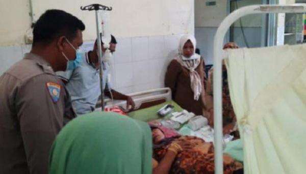 Ngeri! Diserang Buaya, Tangan Ibu Ini Robek hingga Patah