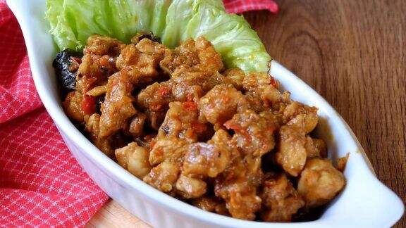 Resep Ayam Palekko, Aromanya Menggugah Selera