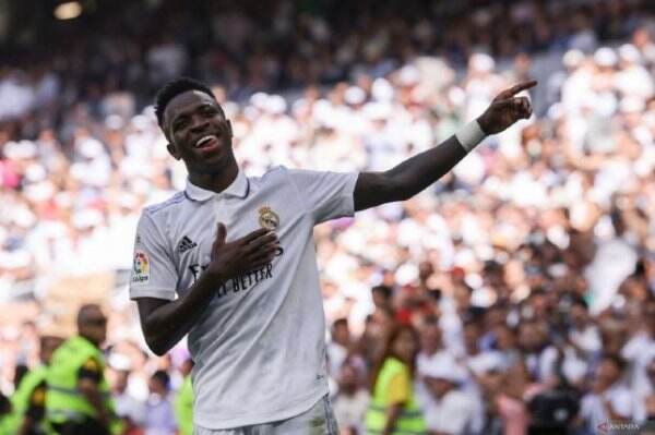 Bungkam Real Mallorca 4-1, Real Madrid Kembali ke Puncak Klasemen