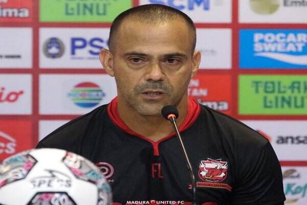 Drama Laga Persija vs Madura United, Fabio Lefundes Protes Keras Wasit