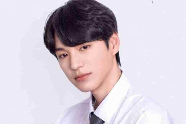 Tersandung Masalah, Heo Chan VICTON Rehat dari Dunia Hiburan dan Minta Maaf kepada Penggemarnya