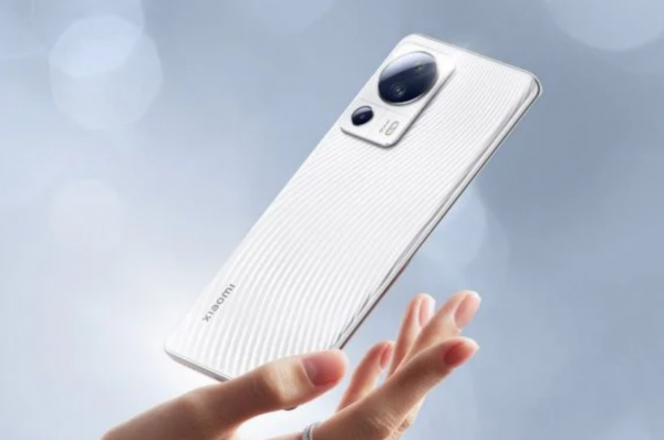 Smartphone Mendatang: Vivo X Fold Plus, Xiaomi Civi 2, dan Lainnya