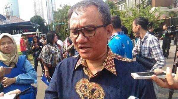 Andi Arief: Satu-satunya Cara Puan Menang Pilpres Tangkapi Semua Lawan