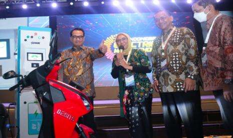 IEMS 2022 Dibuka Secara Resmi Menhub, Pameran di Inisiasi BRIN dan Pabrik Motor