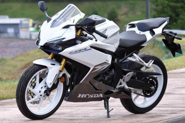Honda CBR250RR 2023 Putih Versi Jepang, Cek Spesifikasi Lengkapnya