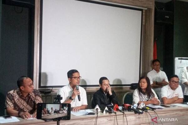 Seniornya Bela Istri Ferdy Sambo, ICW Sebut Febri Diansyah Gegabah