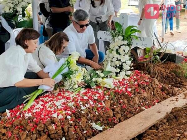 Gading Marten Ungkap Keinginan Terakhir Sang Ibunda Sebelum Meninggal