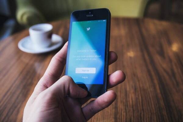 Memahami Cara Membaca Komentar di Twitter yang Disembunyikan