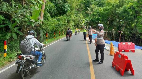 Penanganan Longsor Dilimpahkan ke Pusat