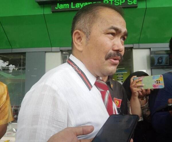 Sebut Putri Candrawathi Goda Yosua, Kamaruddin Bawa Bukti Sekoper