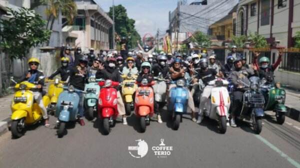 Mengenal Moca Vespa Komunitas Pemersatu Vespa Classic Dan Modern