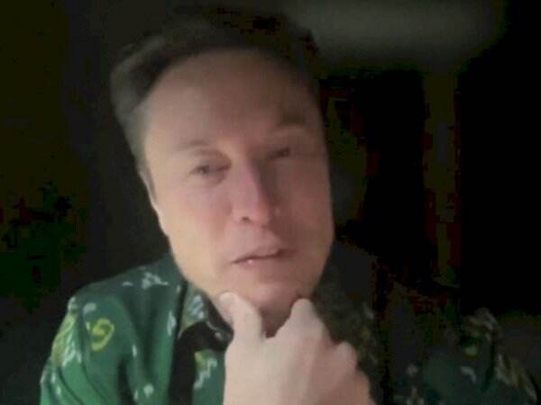 Elon Musk Pakai Batik Sulawesi Tengah di KTT B20, Kelihatan Makin Kece!