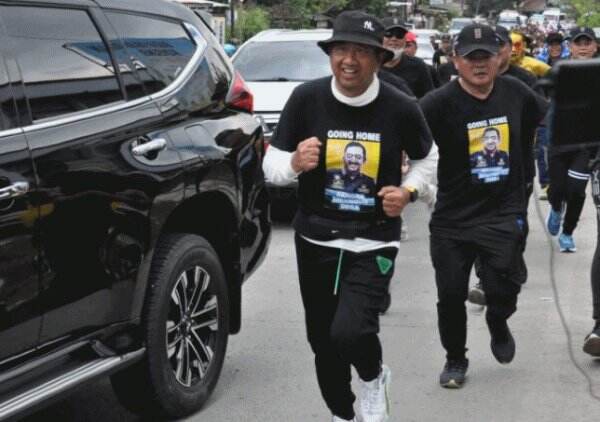 Bupati Cilacap Jalan Kaki 96 Km Jelang Akhir Masa Jabatan