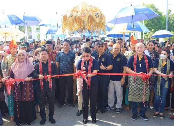 Gandeng Pemda Singkawang Sambas Astra Financial Resmikan Gerbang Mahligai Pesisir