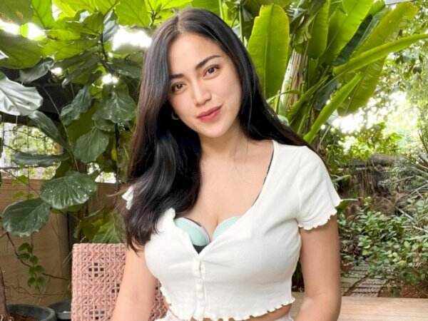Jessica Iskandar Syukuran Rumah Baru: Super Happy!