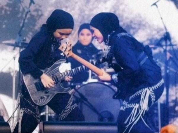 Intip Penampilan Voice of Baceprot di HITC, Perempuan Asal Garut yang Jadi Rocker!