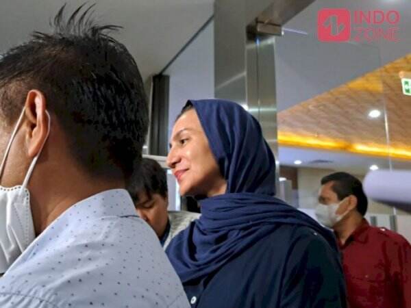 Jalani Mediasi, Wanda Hamidah Dicecar 4 Pertanyaan dari Pihak Japto
