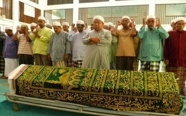 Sholat Jenazah Dianjurkan Sebanyak Mungkin Jamaah Melaksanakan