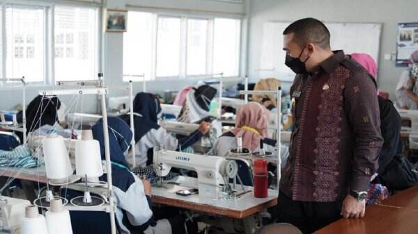 Kunjungan ke BLK Padang, Wagub Audy: Ini Menakjubkan Sekali!