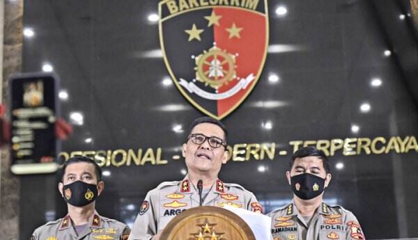 Nah, Lho! Polisi Buru Pembuat Video Hoaks Jaksa Terima Suap di Kasus Habib Rizieq