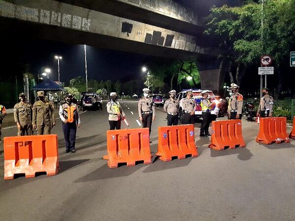 Satlantas Polres Jakpus Tilang 18 Pengendara Pengguna Knalpot Racing di Monas