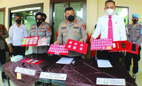 Jual Baju Online Modus untuk Tutupi Bisnis Jual Sabu