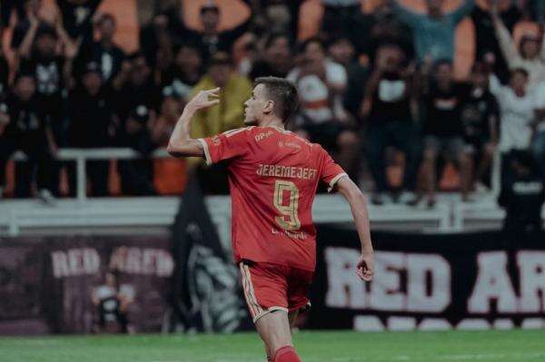 Alexander Jeremejeff Ungkap Peran Cyrus Margono hingga Pilih Persija Alexander Jeremejeff Ungkap Peran Cyrus Margono hingga Pilih Persija