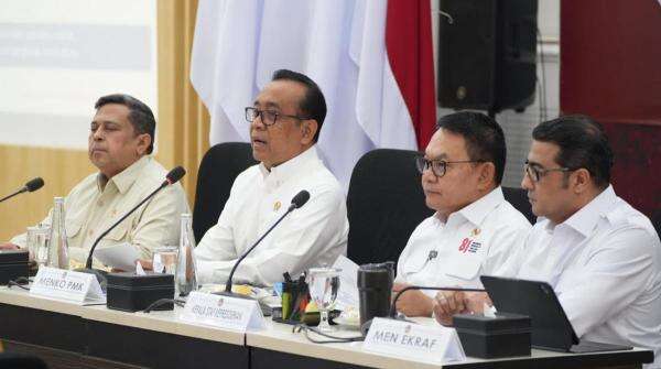 Menko Pratikno: Wajib Halal Oktober 2026 untuk Lindungi Masyarakat! Menko Pratikno: Wajib Halal Oktober 2026 untuk Lindungi Masyarakat!