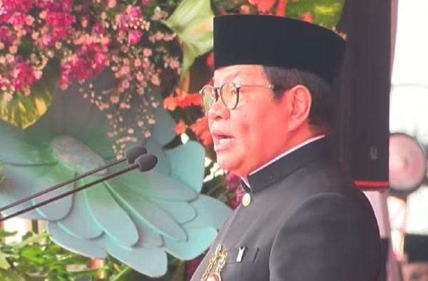 Pramono Pimpin Upacara HUT ke-499 Jakarta di Monas, Soroti Gejolak Geopolitik Global Pramono Pimpin Upacara HUT ke-499 Jakarta di Monas, Soroti Gejolak Geopolitik Global