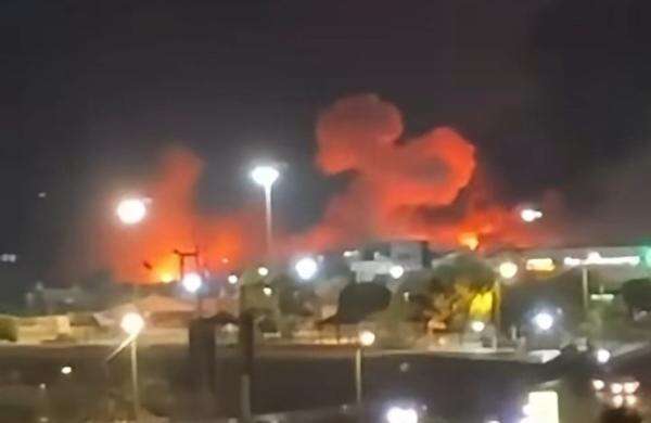 AS Serang Iran Lagi, Bombardir Pulau di Selat Hormuz AS Serang Iran Lagi, Bombardir Pulau di Selat Hormuz