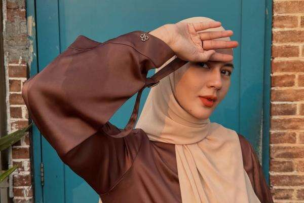 Baim Wong dan Paula Verhoeven Kompak Hadiri Wisuda TK Kiano Baim Wong dan Paula Verhoeven Kompak Hadiri Wisuda TK Kiano