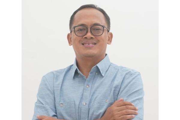 Perkutut Seribu Suara, Cermin Kehidupan Sosial Perkutut Seribu Suara, Cermin Kehidupan Sosial