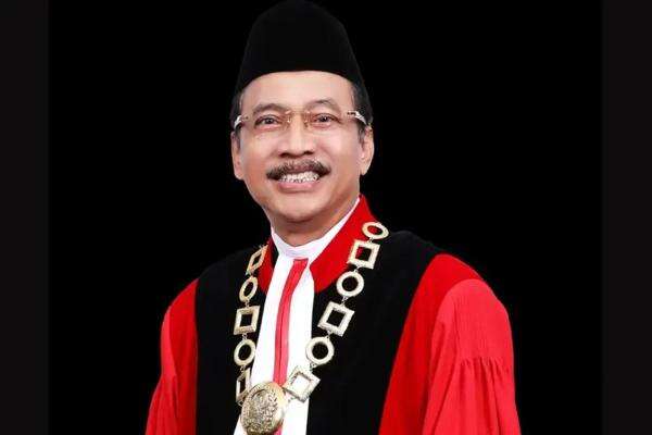 Rullyandi Ahli Sidang Ijazah Gibran Juga Laporkan Suhartoyo: Tuding Ketua MK Ilegal Rullyandi Ahli Sidang Ijazah Gibran Juga Laporkan Suhartoyo: Tuding Ketua MK Ilegal