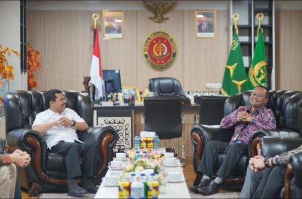 Optimalkan Layanan Energi, Pertamina Patra Niaga Sulawesi Perkuat Sinergi dengan Kejati Sulsel Optimalkan Layanan Energi, Pertamina Patra Niaga Sulawesi Perkuat Sinergi dengan Kejati Sulsel
