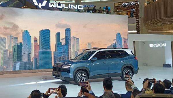 Wuling Eksion, SUV dengan Teknologi Modern yang Bisa Menyesuaikan dengan Karakter Pengemudi Wuling Eksion, SUV dengan Teknologi Modern yang Bisa Menyesuaikan dengan Karakter Pengemudi