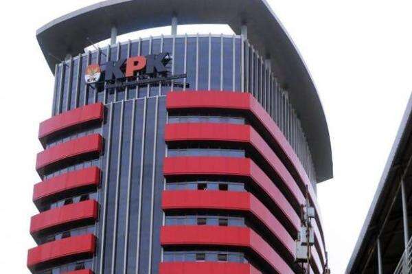 KPK Sita 8.500 Dolar Singapura Saat Geledah Kantor Imigrasi Jaksel KPK Sita 8.500 Dolar Singapura Saat Geledah Kantor Imigrasi Jaksel