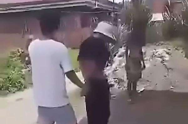 Brutal! Siswa Ngamuk Tembaki SMA di Filipina, 3 Orang Tewas 5 Luka Brutal! Siswa Ngamuk Tembaki SMA di Filipina, 3 Orang Tewas 5 Luka