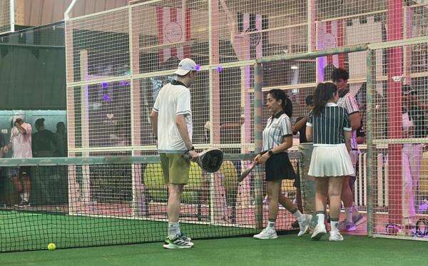 Seru! Wulan Guritno Lawan Lulu Tobing Bertanding di Fashion Padel Nusantara Seru! Wulan Guritno Lawan Lulu Tobing Bertanding di Fashion Padel Nusantara