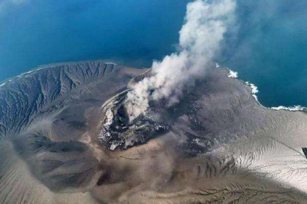 Aktivitas Vulkanik Anak Krakatau Masih Tinggi, Badan Geologi Ungkap Potensi Letusan Aktivitas Vulkanik Anak Krakatau Masih Tinggi, Badan Geologi Ungkap Potensi Letusan