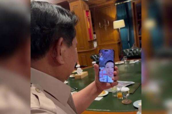 Momen Prabowo Video Call Rahmat Erwin, Ucapkan Selamat atas Raihan Emas Asian Games 2026 Momen Prabowo Video Call Rahmat Erwin, Ucapkan Selamat atas Raihan Emas Asian Games 2026