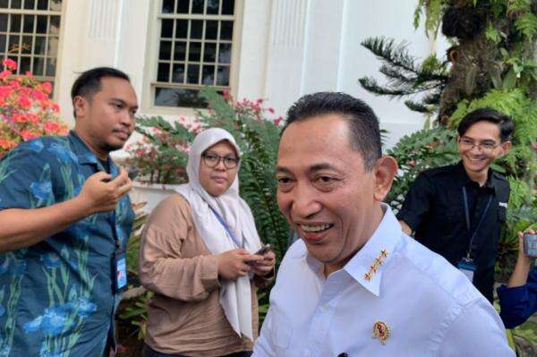 Ditanya Kasus Polisi Tembak Polisi di Pondok Cabe, Listyo Sigit: Aku Sudah Bukan Polisi Ditanya Kasus Polisi Tembak Polisi di Pondok Cabe, Listyo Sigit: Aku Sudah Bukan Polisi