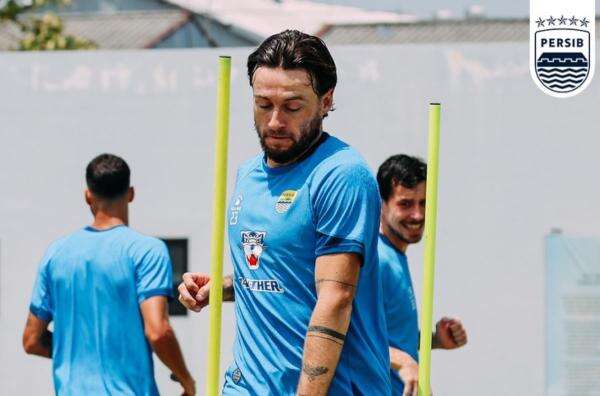 Live Malam Ini! Jadwal Siaran Langsung Madura United vs Persib Bandung di Super League 2026-2027 Live Malam Ini! Jadwal Siaran Langsung Madura United vs Persib Bandung di Super League 2026-2027