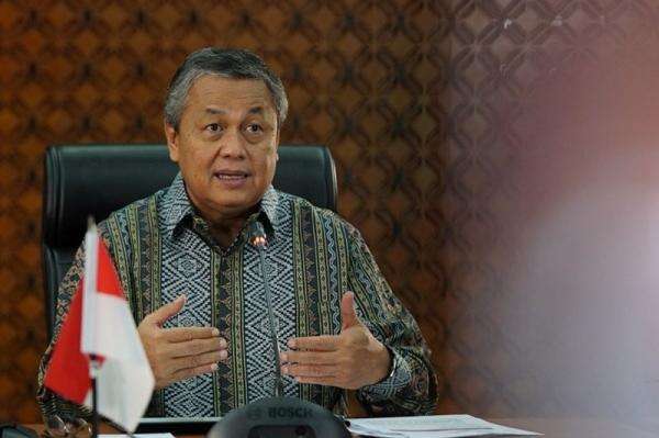 Gubernur BI Siapkan Dua Jurus Jaga Nilai Tukar Rupiah Gubernur BI Siapkan Dua Jurus Jaga Nilai Tukar Rupiah