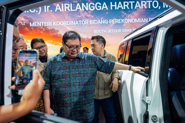 Keliling GIIAS 2026, Airlangga Tengok Kendaraan Resmi KTT G20 Afrika Selatan Keliling GIIAS 2026, Airlangga Tengok Kendaraan Resmi KTT G20 Afrika Selatan