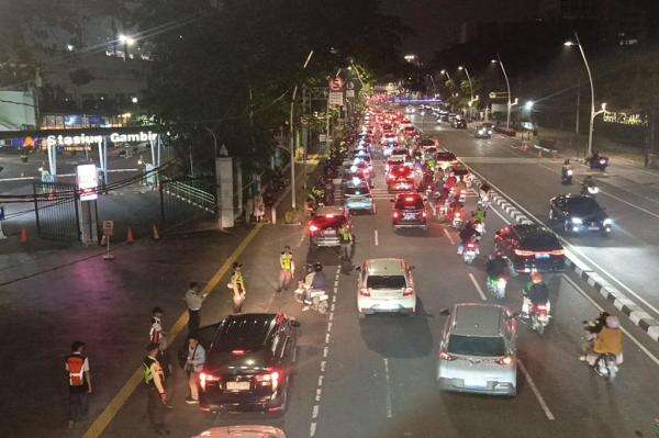 Ada Konser Akbar Gratis, Ini Situasi Lalu Lintas di Jalanan Sekitar Monas Ada Konser Akbar Gratis, Ini Situasi Lalu Lintas di Jalanan Sekitar Monas