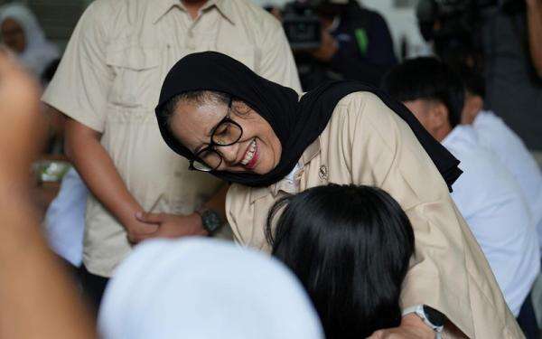 Kurangi Beban APBN, BGN Bakal Maksimalkan SPPG Dibiayai CSR Perusahaan dan Hibah Asing Kurangi Beban APBN, BGN Bakal Maksimalkan SPPG Dibiayai CSR Perusahaan dan Hibah Asing