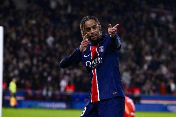 PSG Beri Sinyal Lepas Barcola, Liverpool Harus Gerak Cepat PSG Beri Sinyal Lepas Barcola, Liverpool Harus Gerak Cepat