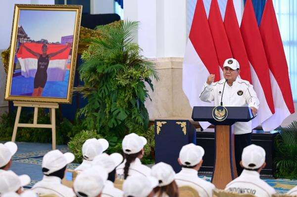 Prabowo Video Call Tim Bulu Tangkis usai Raih Emas Pertama Asian Games 2026: Terima Kasih Prabowo Video Call Tim Bulu Tangkis usai Raih Emas Pertama Asian Games 2026: Terima Kasih